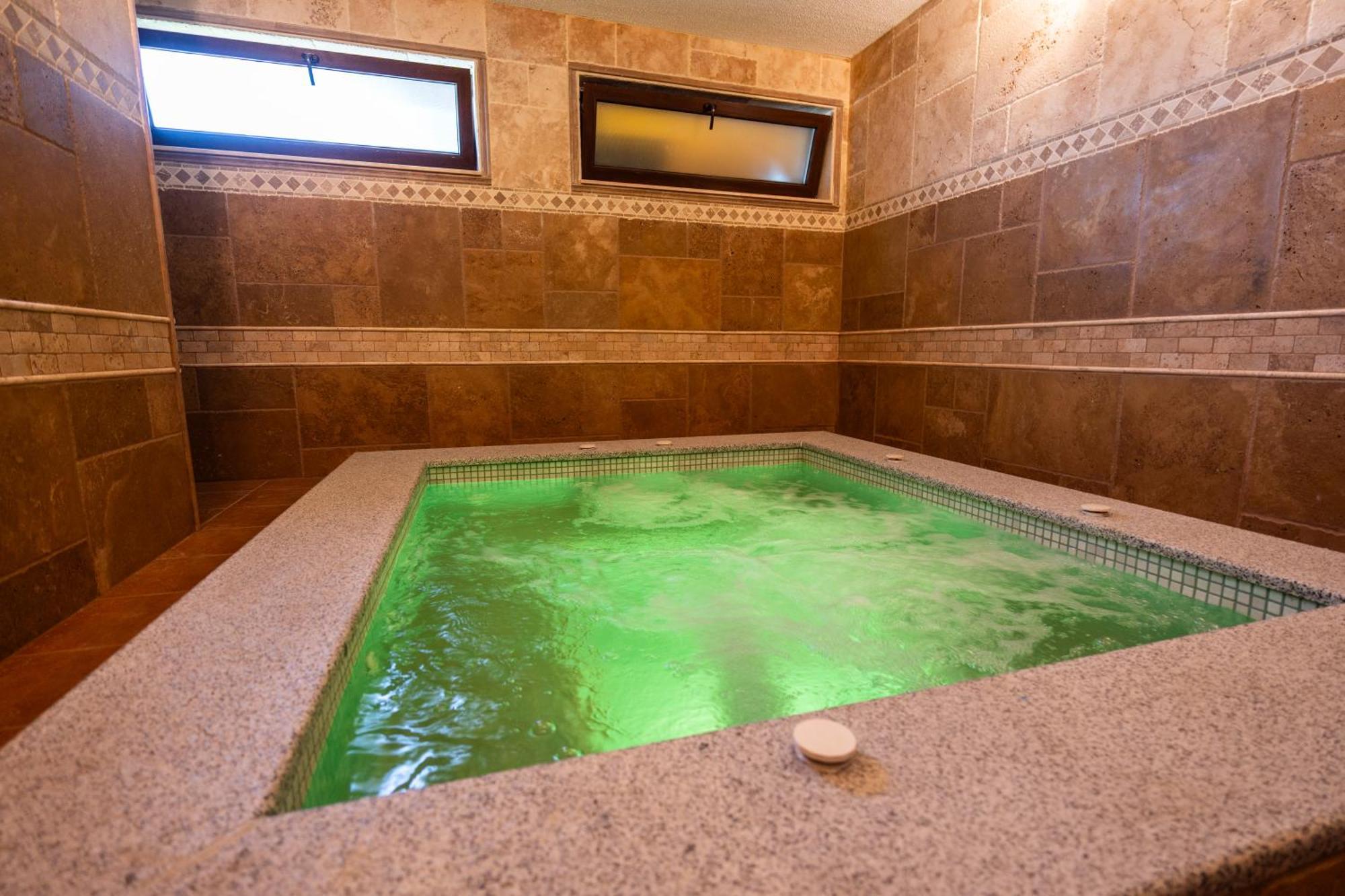 Family Hotel Bunara Brestnik エクステリア 写真